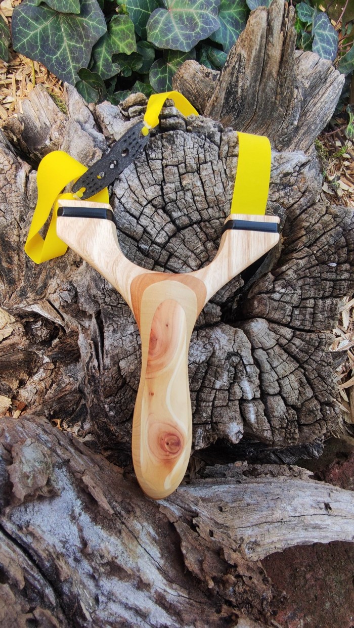 Zana egyedi kézzel készített csúzli! Z016