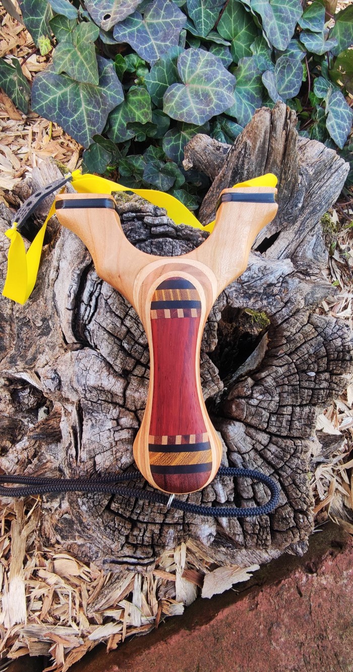 Zana egyedi kézzel készített csúzli! Z019